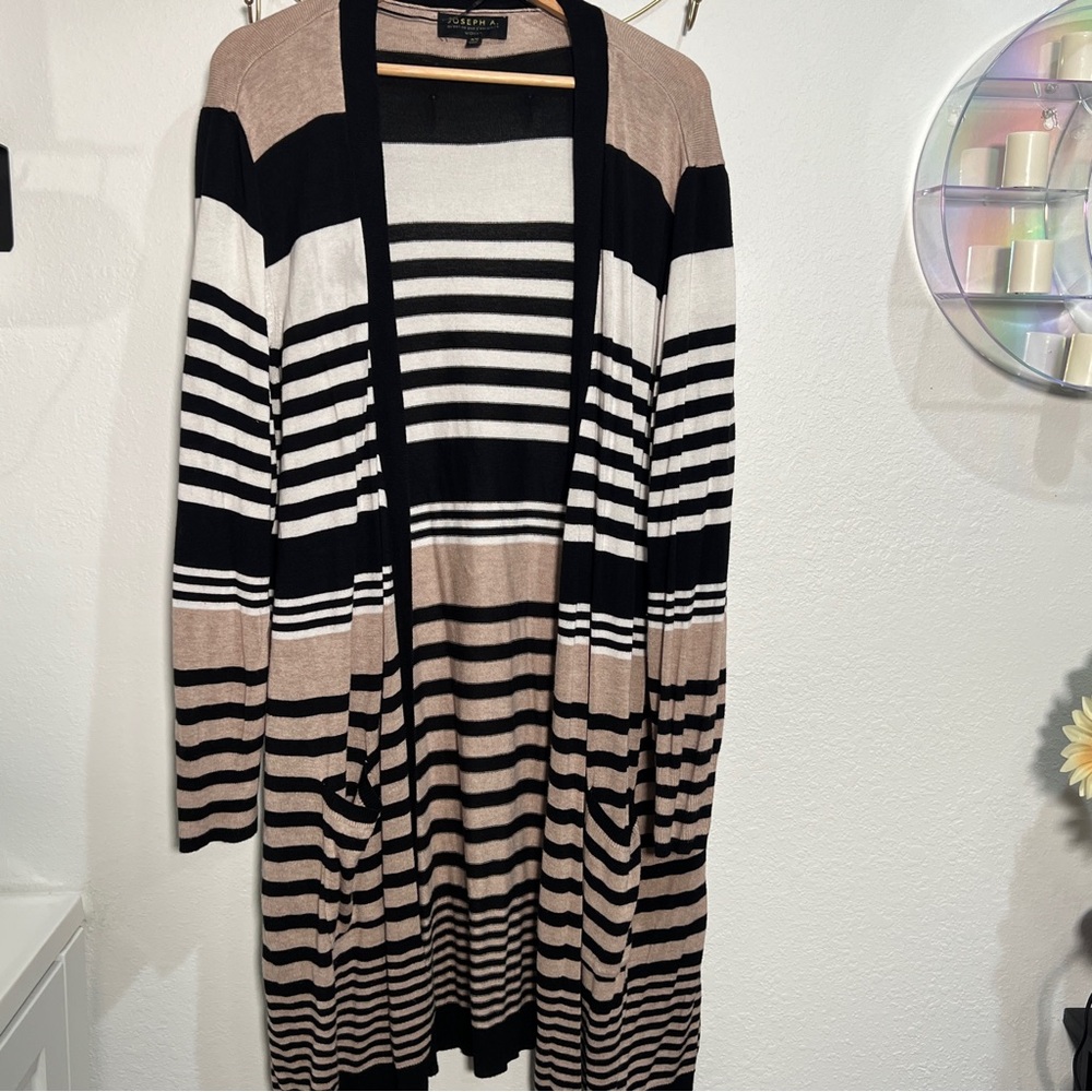 Women's Striped Cardigan in Black and Tan